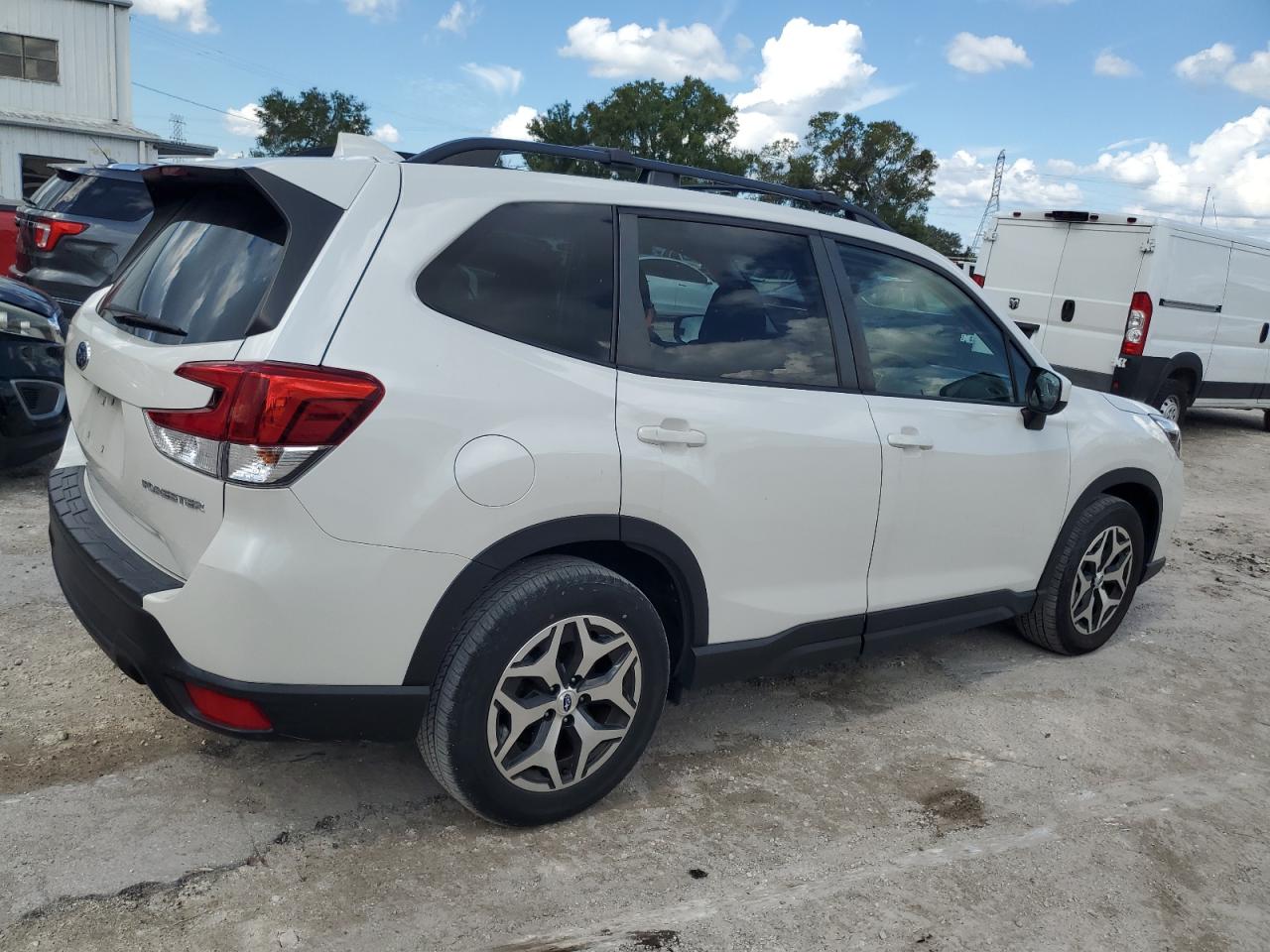 2021 Subaru Forester - Image 3