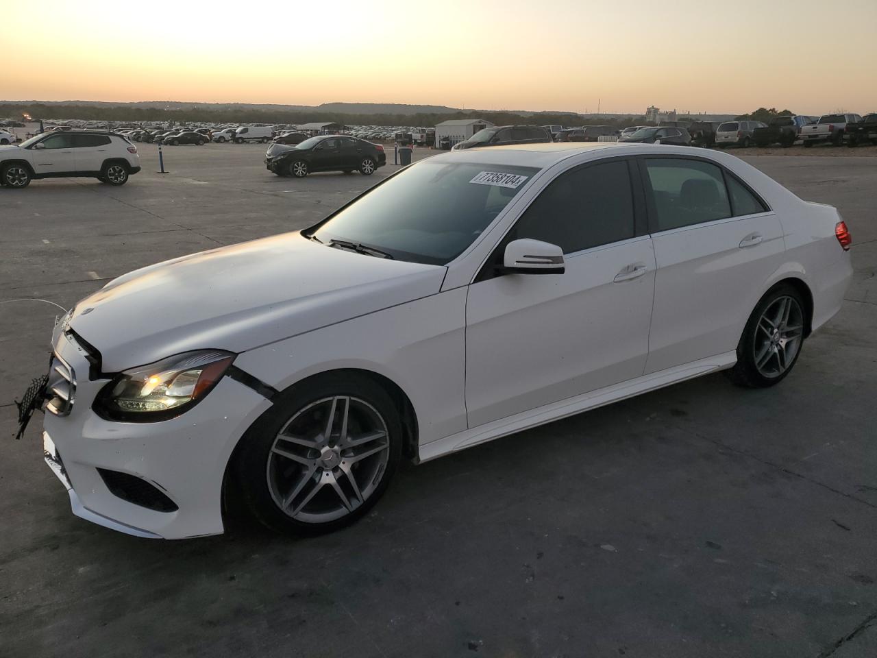 VIN WDDHF5KB8GB220326 2016 MERCEDES-BENZ E-CLASS no.1