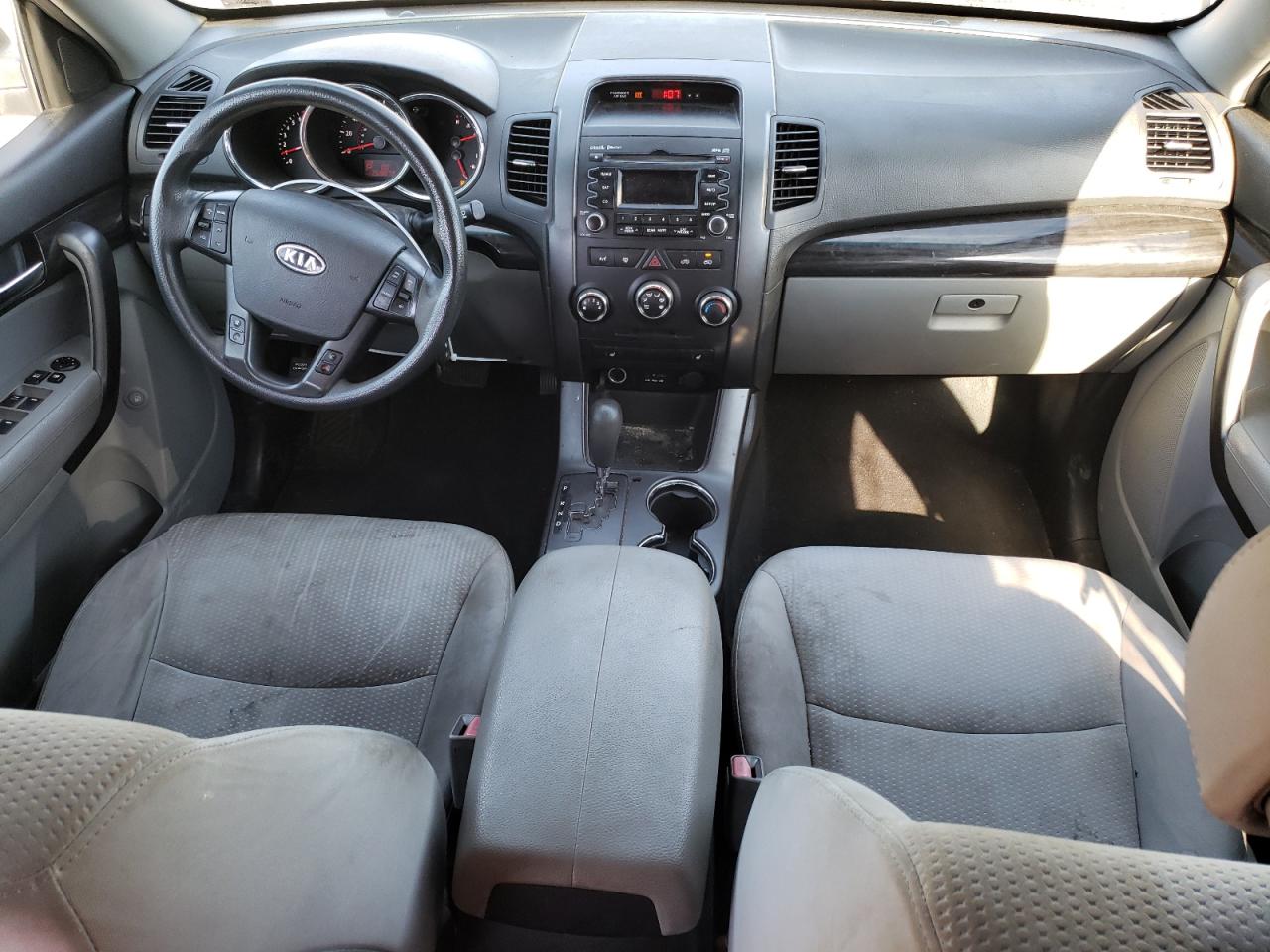 2011 Kia Sorento - Image 8
