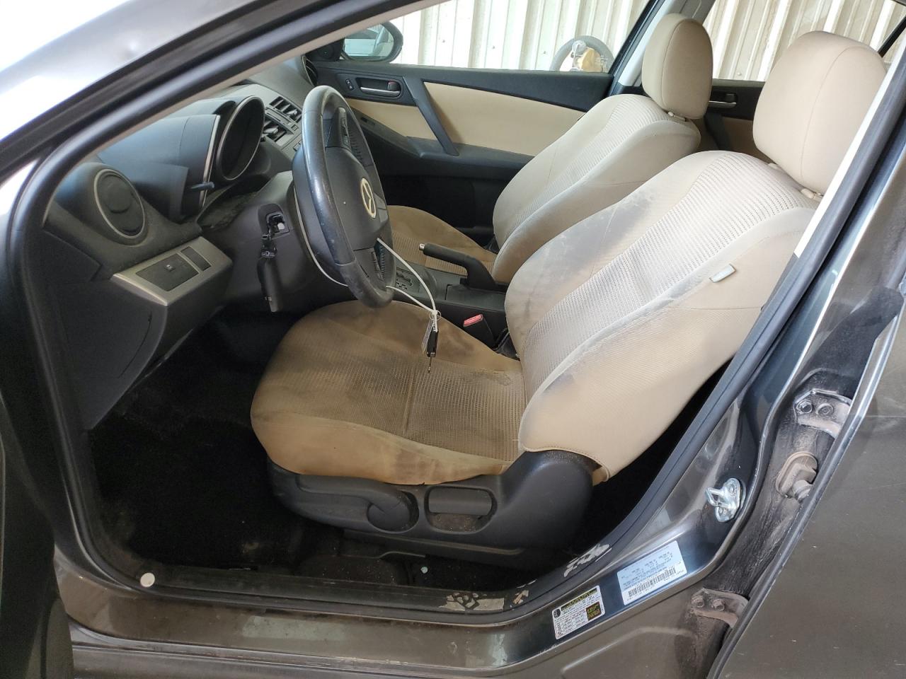 2012 Mazda 3 - Image 7