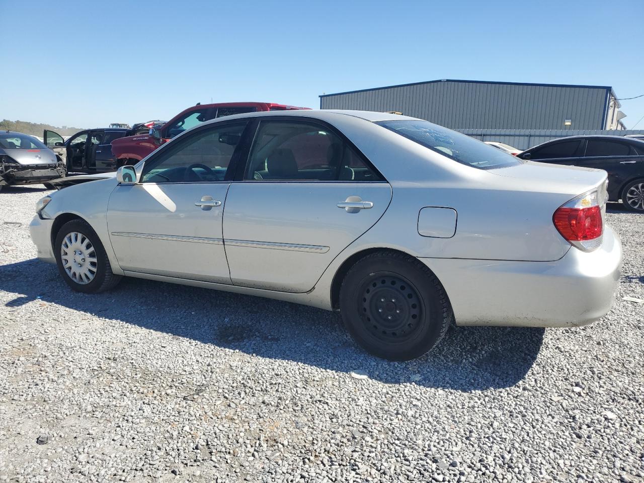 2005 Toyota Camry - Image 2