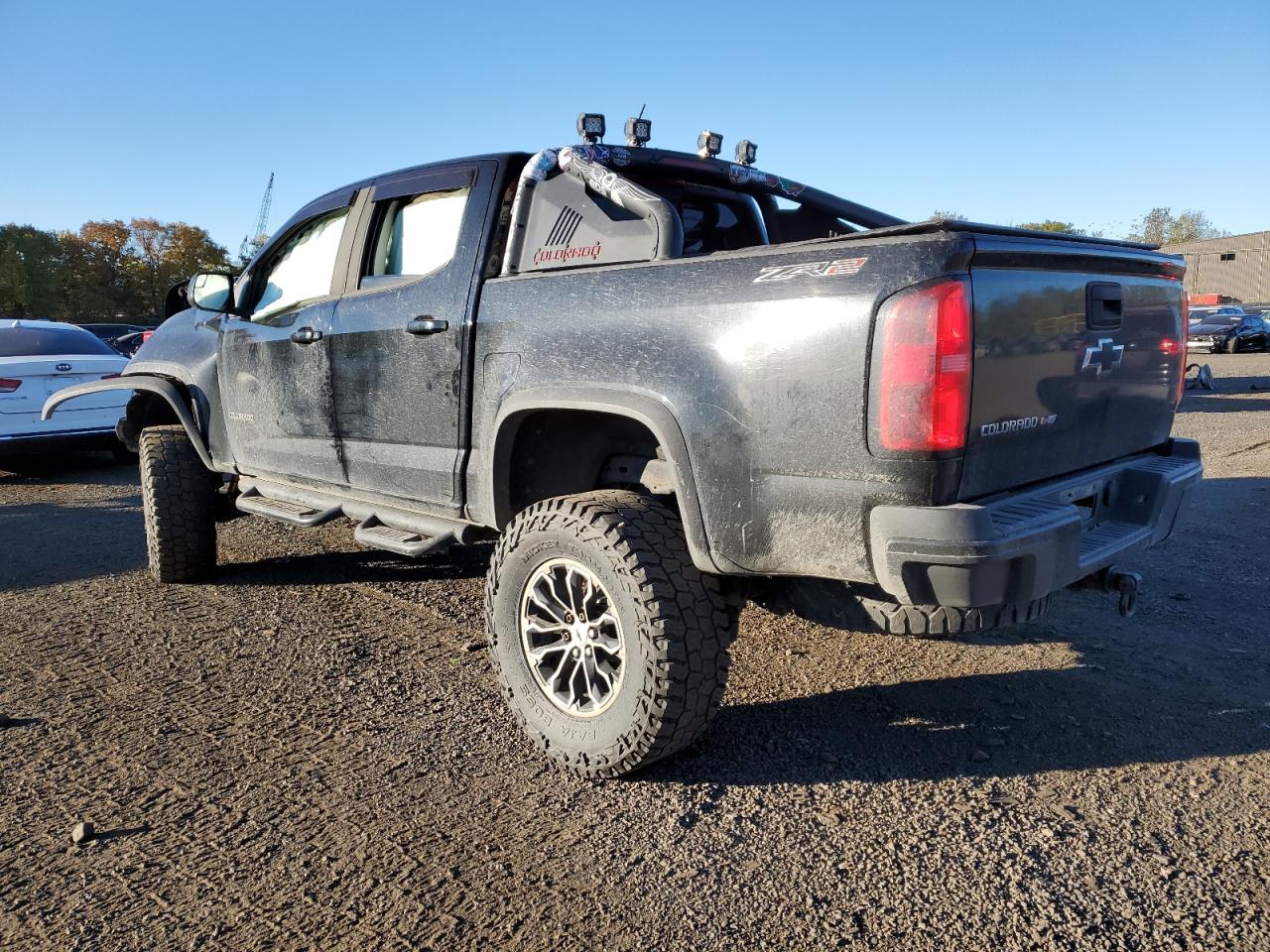 2018 Chevrolet Colorado - Image 2