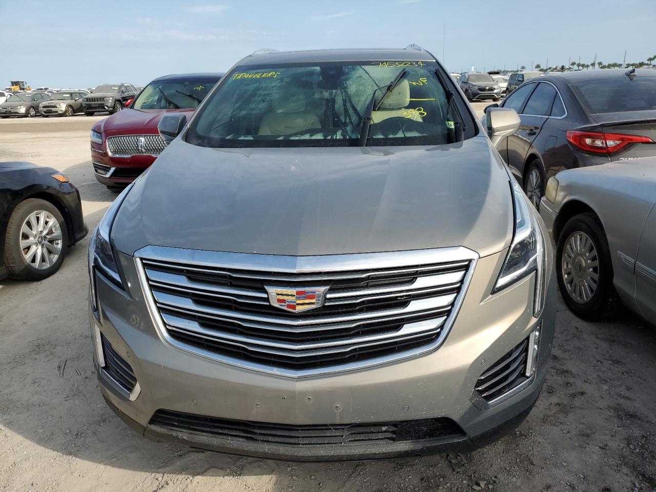 2019 Cadillac XT5 - Image 5