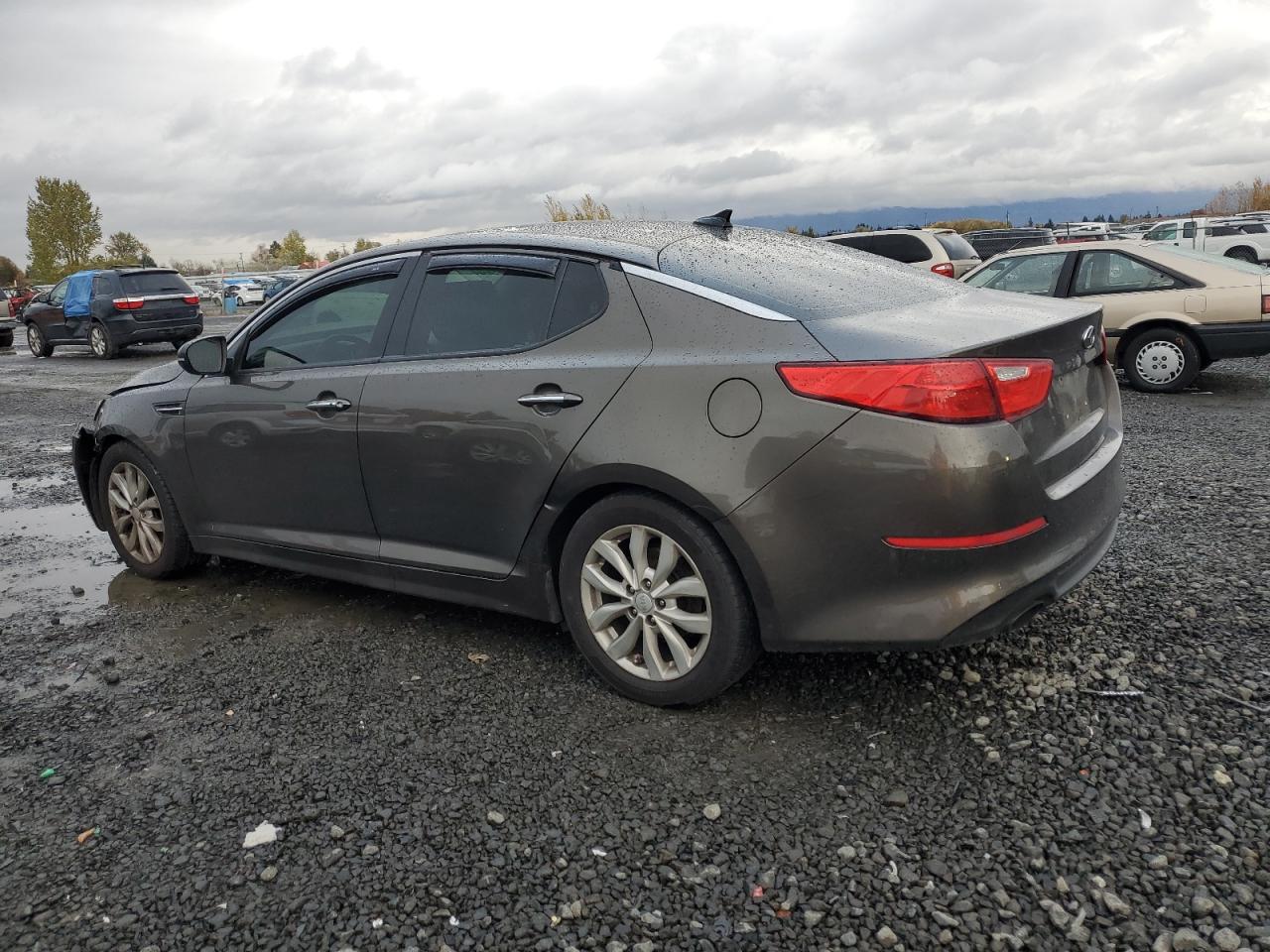 VIN 5XXGN4A72FG396409 2015 KIA OPTIMA no.2