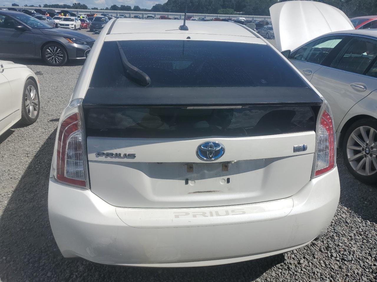 JTDKN3DU4D5692197 2013 Toyota Prius