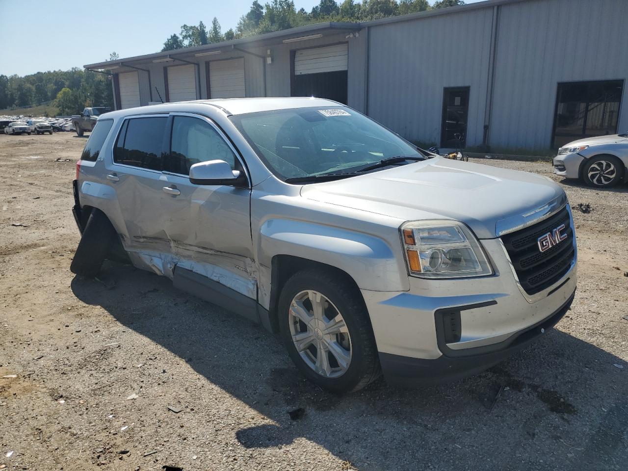 2017 GMC Terrain - Image 4