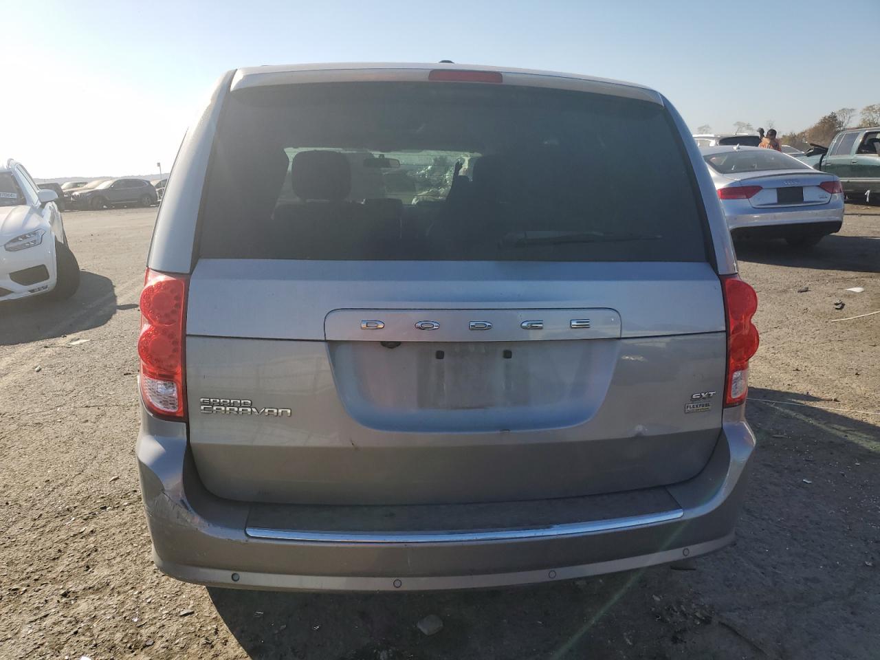 2016 Dodge Grand Caravan Sxt VIN: 2C4RDGCG0GR328564 Lot: 76982214