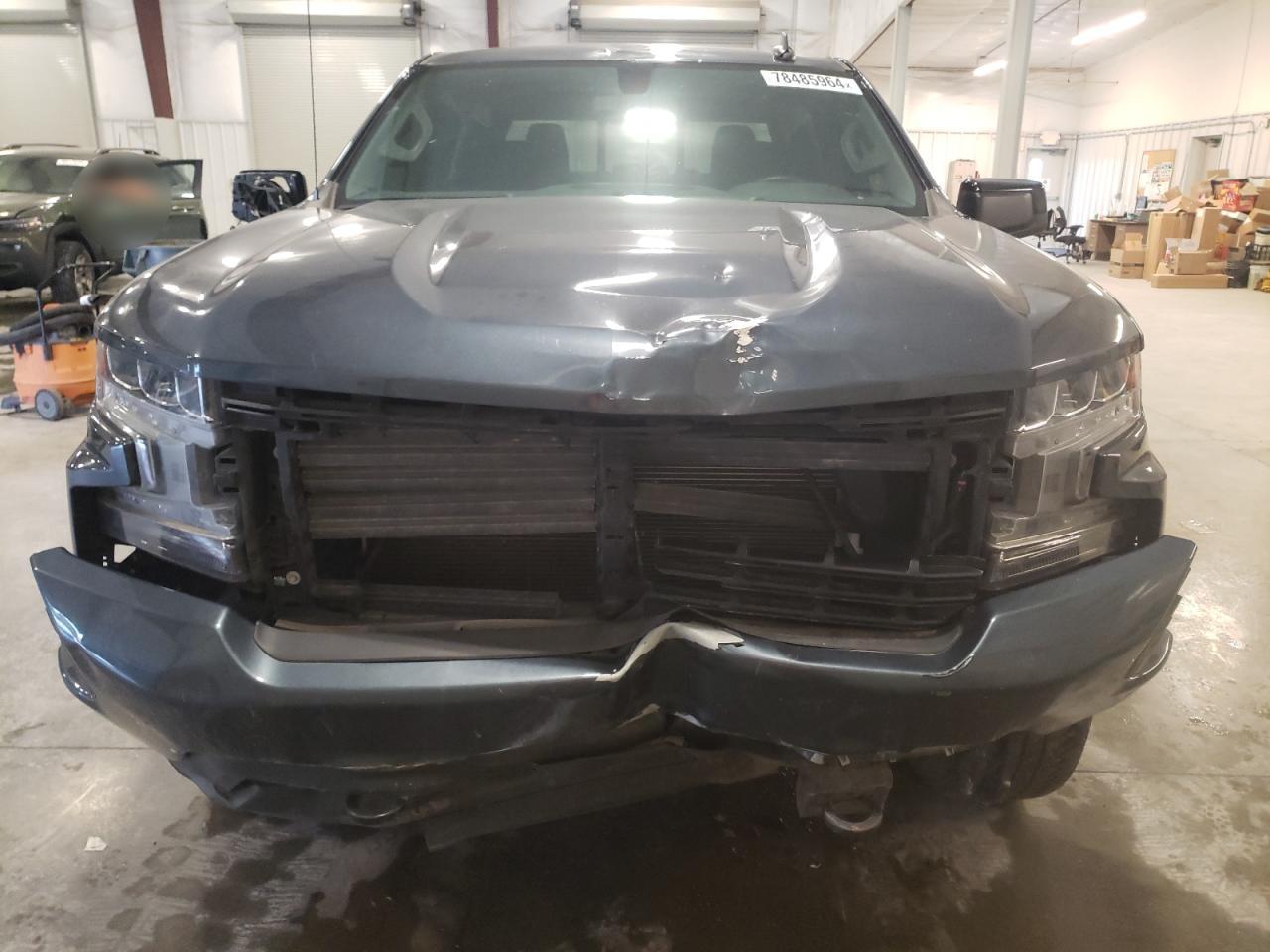 2020 Chevrolet Silverado - Image 5