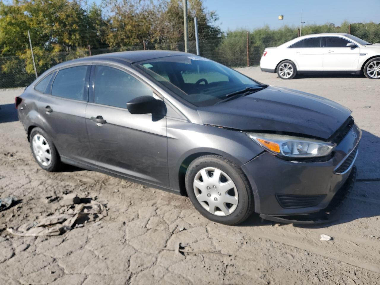 VIN 1FADP3E24GL278830 2016 FORD FOCUS no.4