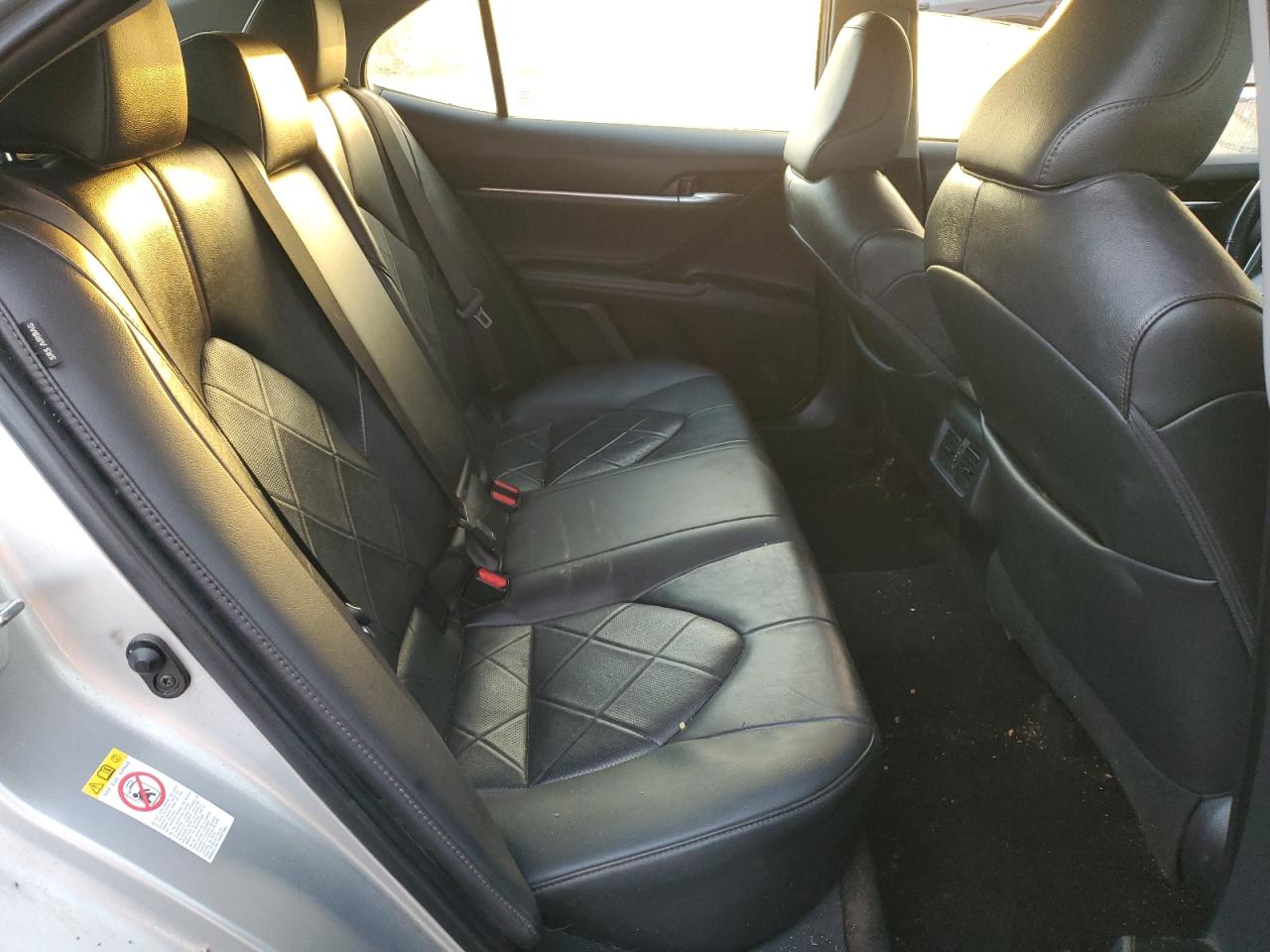 2018 Toyota Camry - Image 10