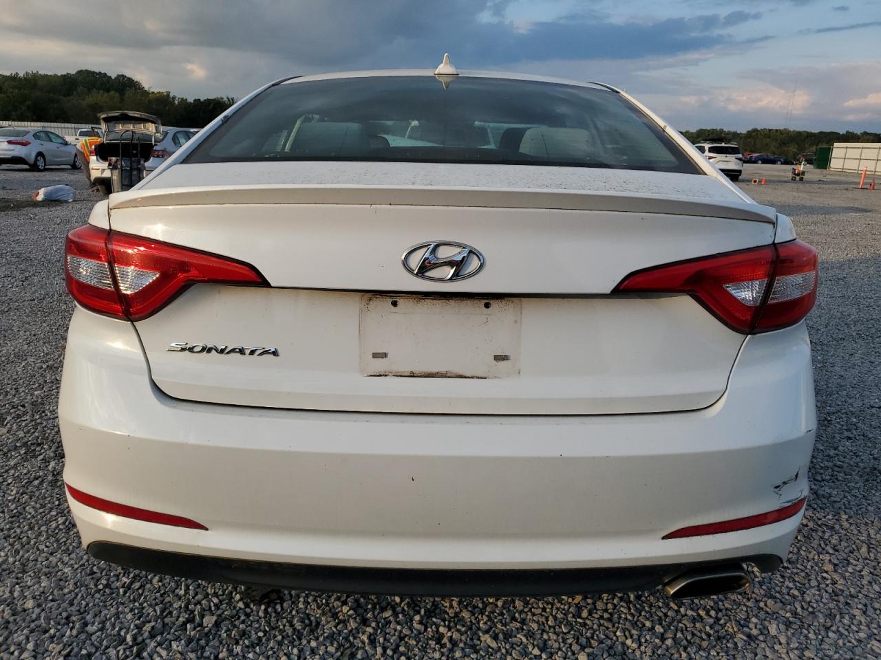 2015 Hyundai Sonata Se VIN: 5NPE24AF7FH194516 Lot: 73331184