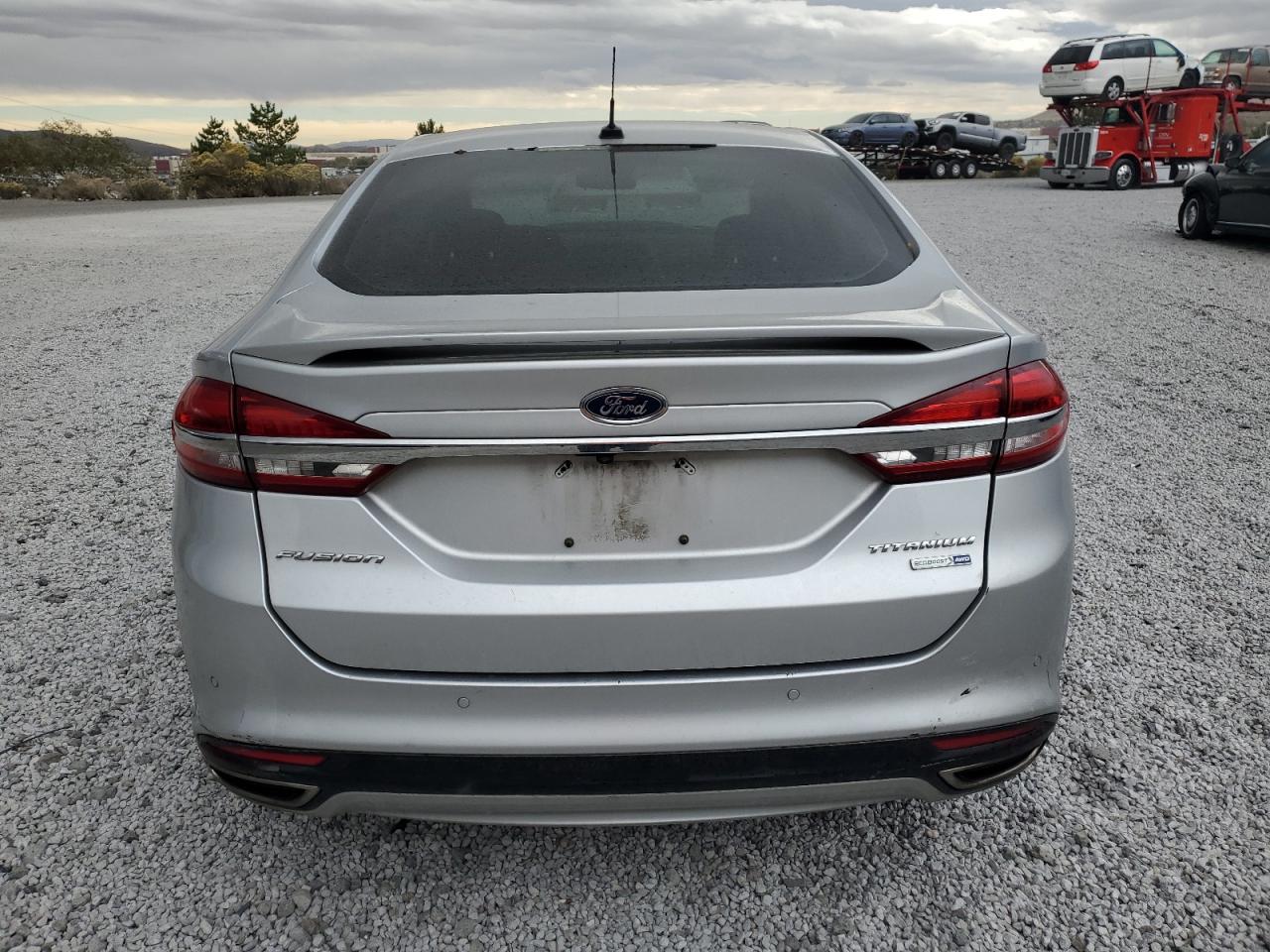 2018 Ford Fusion Titanium/Platinum VIN: 3FA6P0D92JR137348 Lot: 74631674