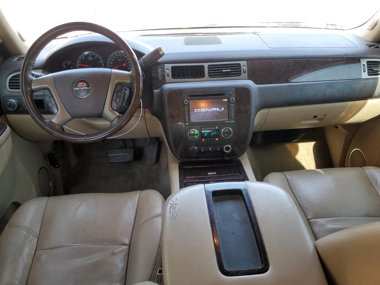 2013 GMC Yukon - Image 8