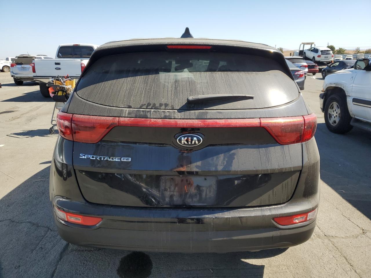 KNDPM3AC6H7052667 2017 Kia Sportage Lx