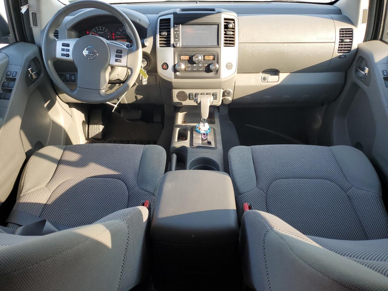 2019 Nissan Navara (Frontier) - Image 8