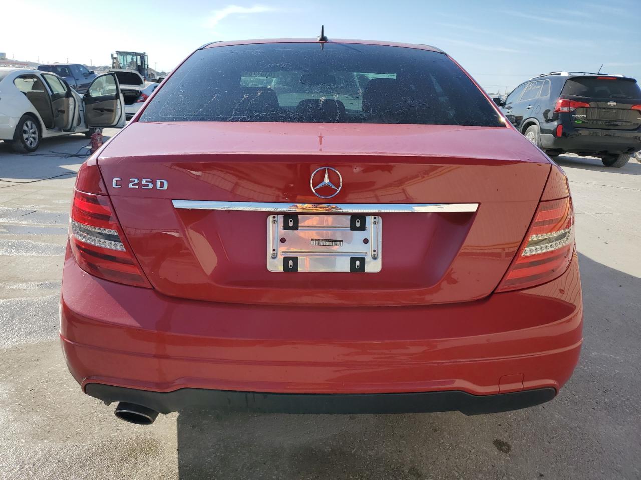 2013 Mercedes-Benz C 250 VIN: WDDGF4HB3DR252052 Lot: 78157784