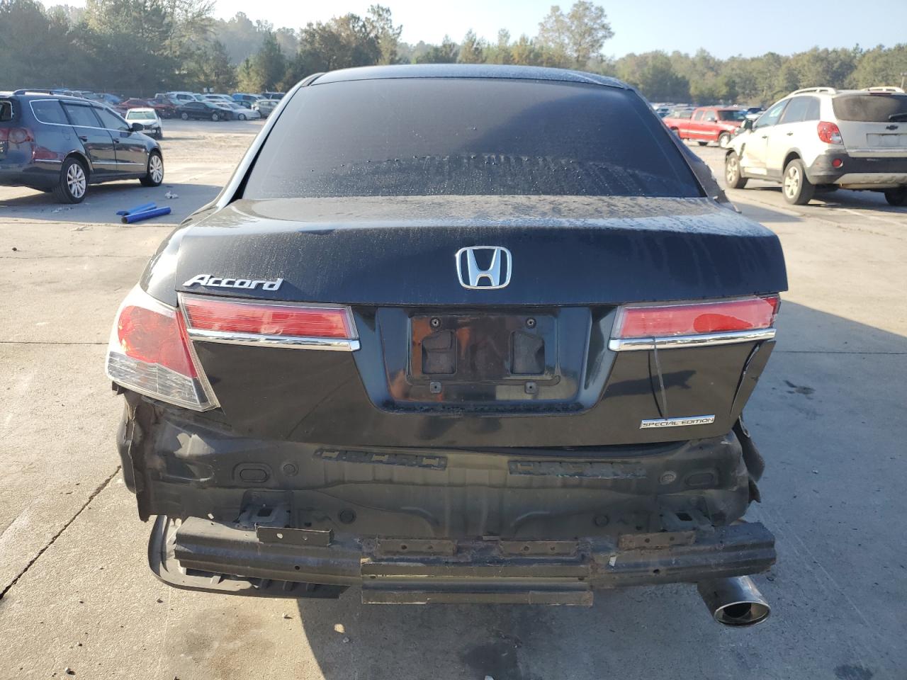 2012 Honda Accord - Image 6