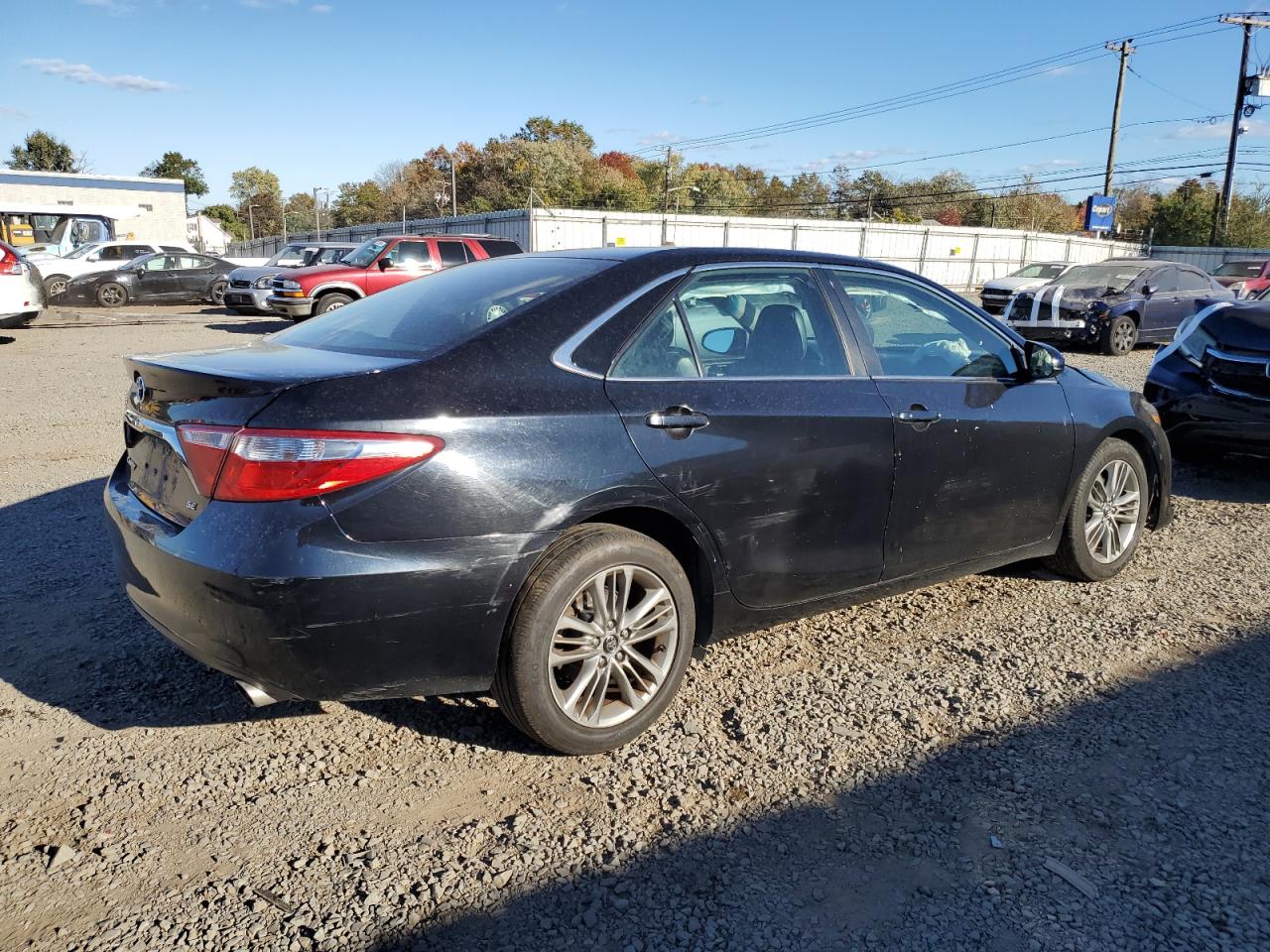 VIN 4T1BF1FKXHU322456 2017 TOYOTA CAMRY no.3