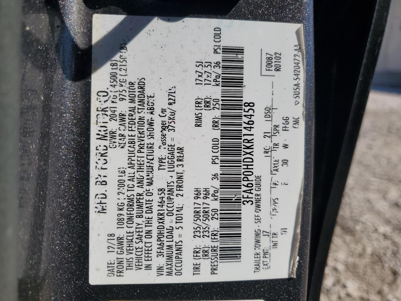 3FA6P0HDXKR146458 2019 Ford Fusion Se