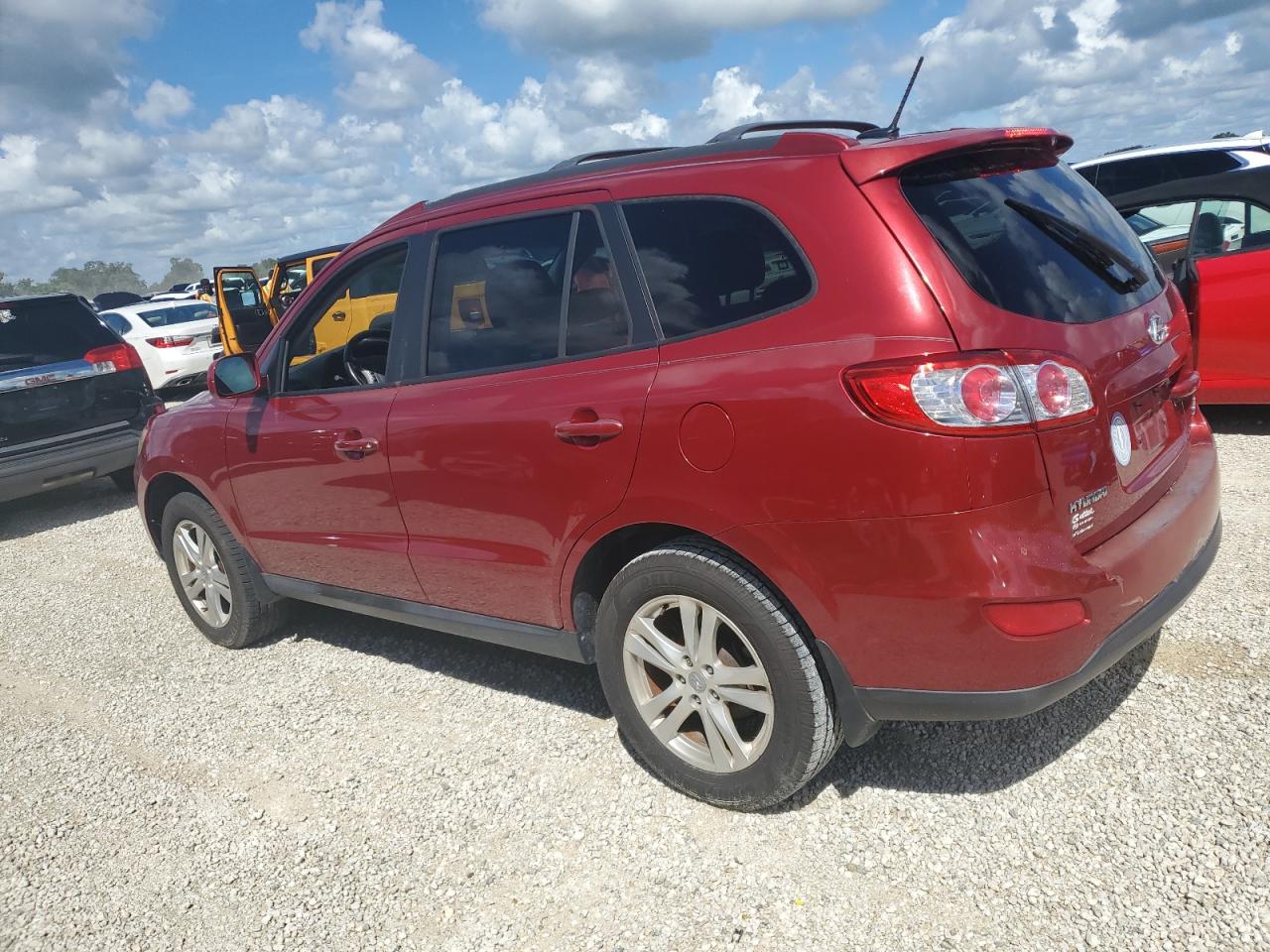 2011 Hyundai Santa Fe - Image 2