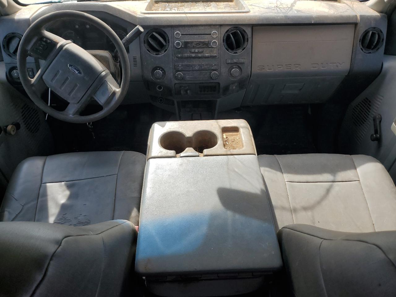 2012 Ford F350 - Image 8