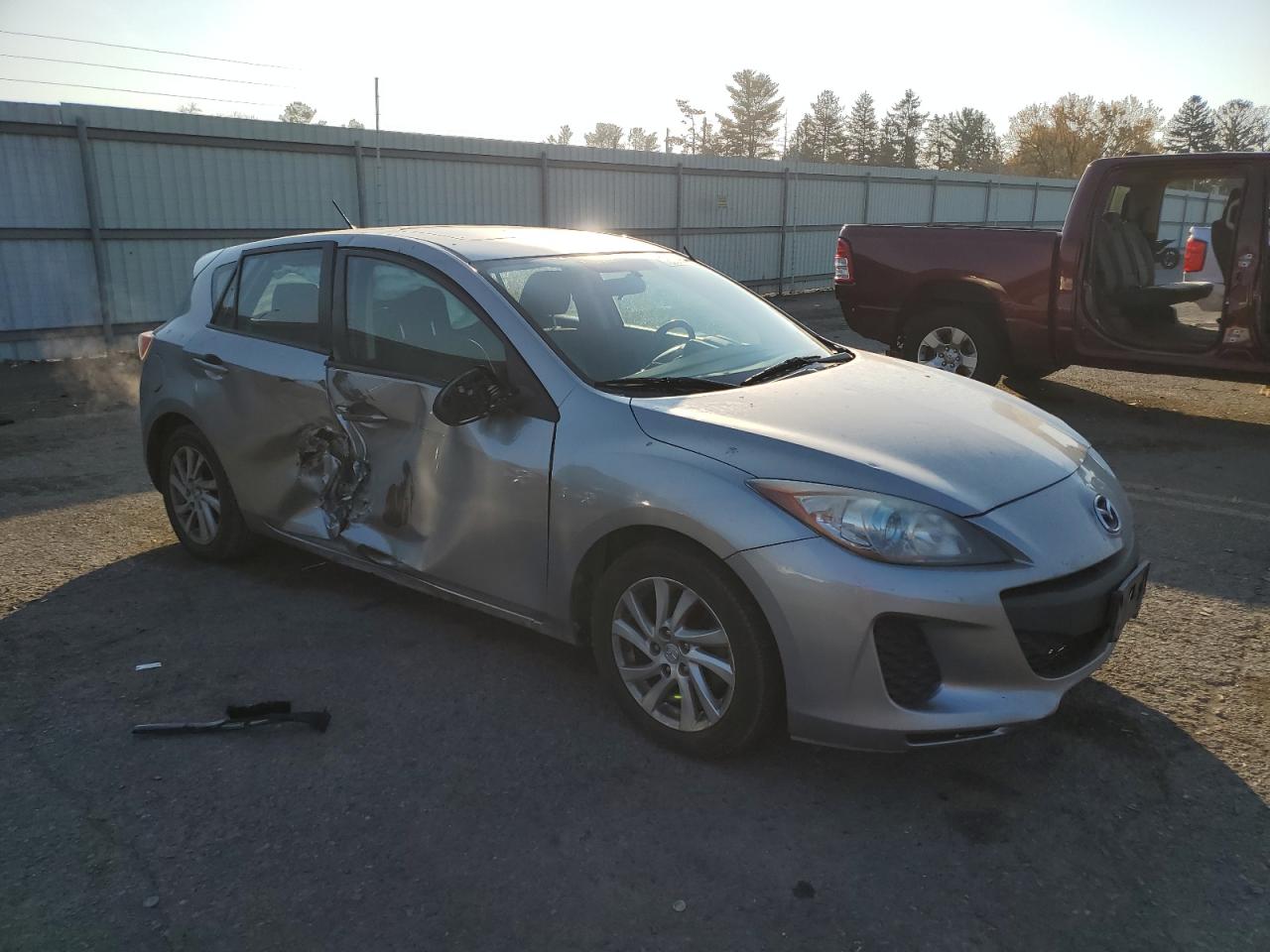 2012 Mazda 3 - Image 4