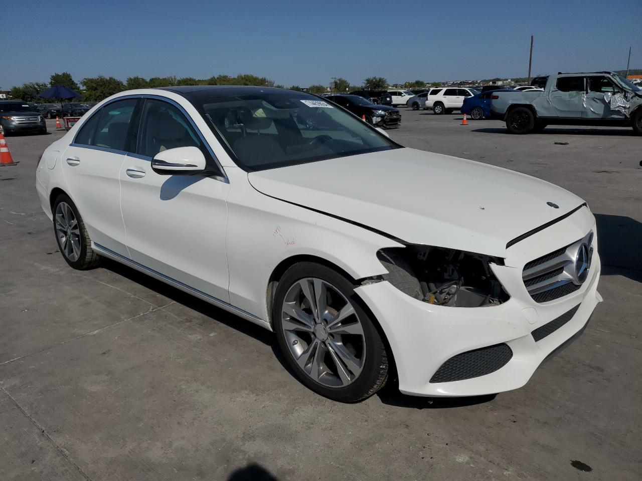 VIN WDDWF4JBXGR146711 2016 MERCEDES-BENZ C-CLASS no.4