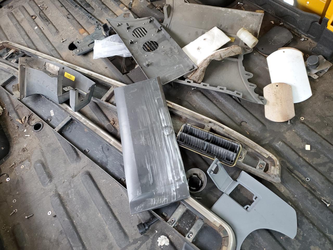 2018 Ford Transit T-250 VIN: 1FTYR2ZM7JKB04548 Lot: 75373424