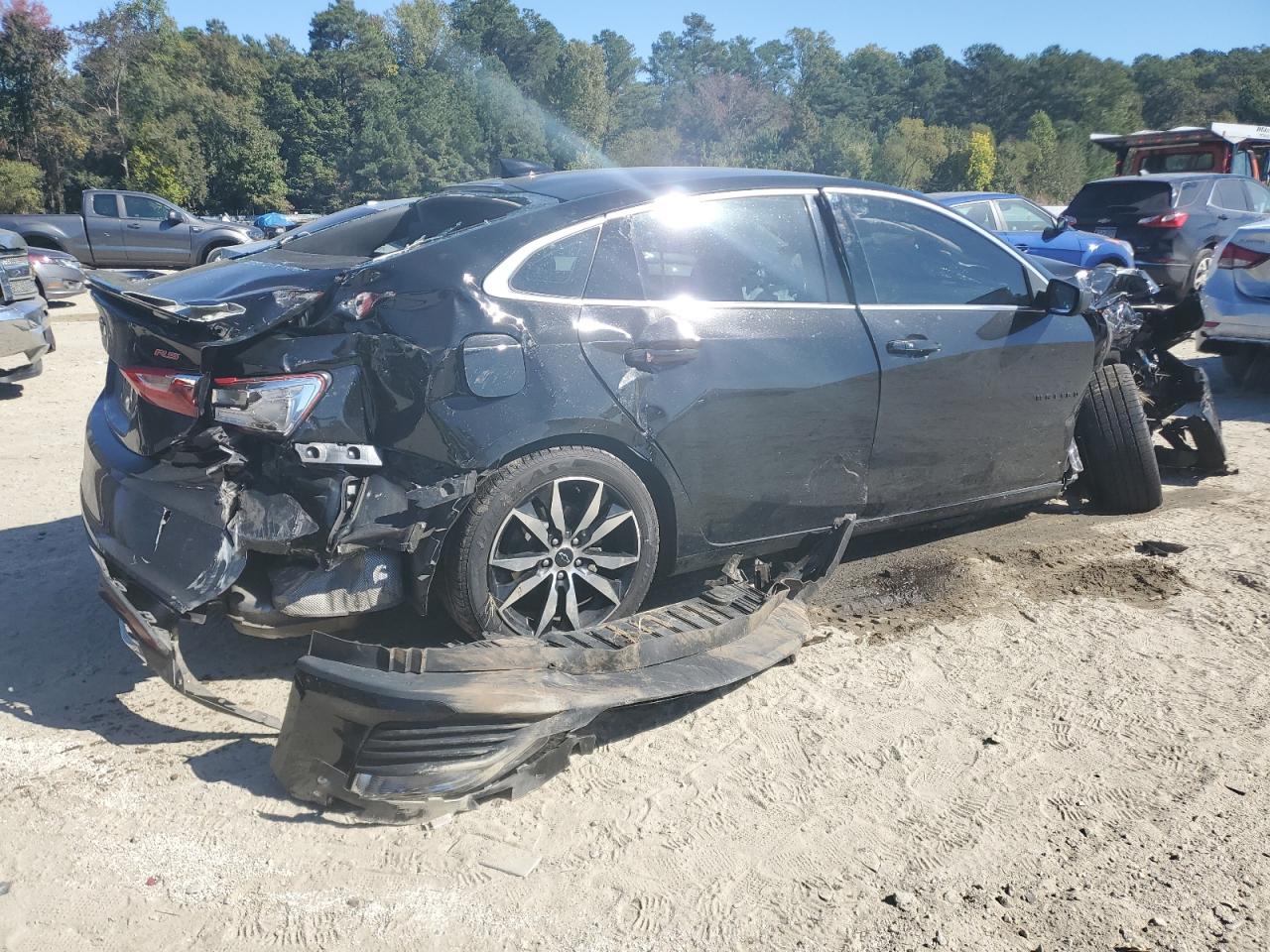2020 Chevrolet Malibu - Image 3