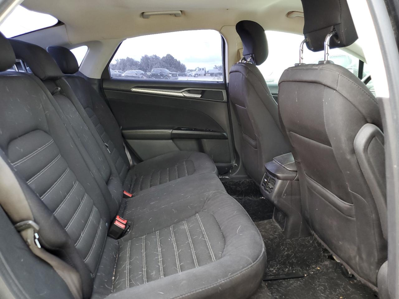 2015 Ford Fusion - Image 10