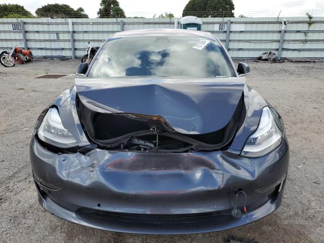  TESLA MODEL 3 2019 Чорний