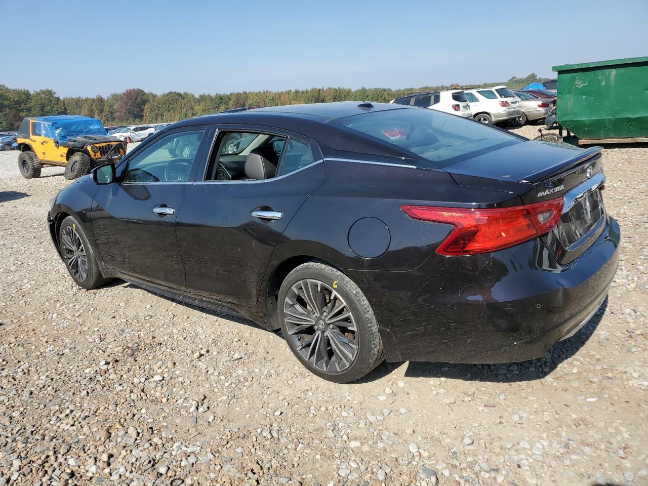 2017 Nissan Maxima - Image 2