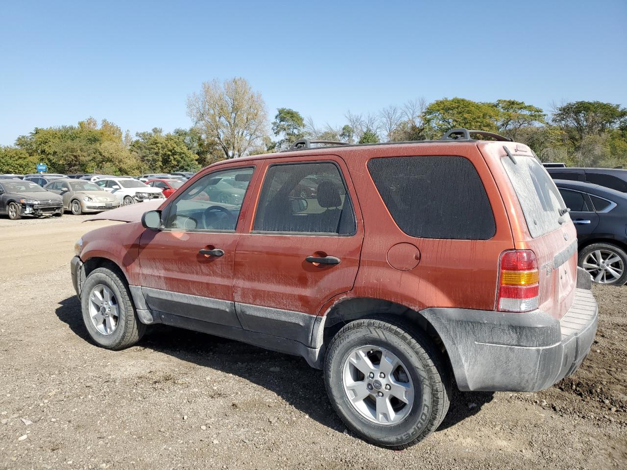 2006 Ford Escape - Image 2