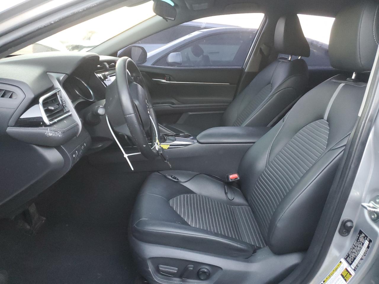 2018 Toyota Camry - Image 7