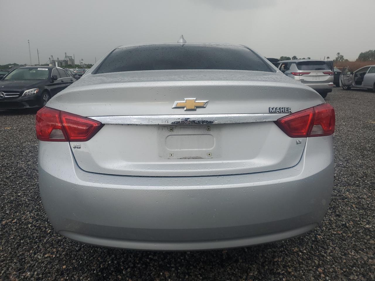 2G1105S3XH9113182 2017 Chevrolet Impala Lt