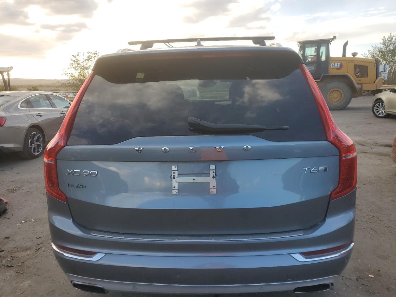 YV4A22PL2J1362432 2018 Volvo Xc90 T6