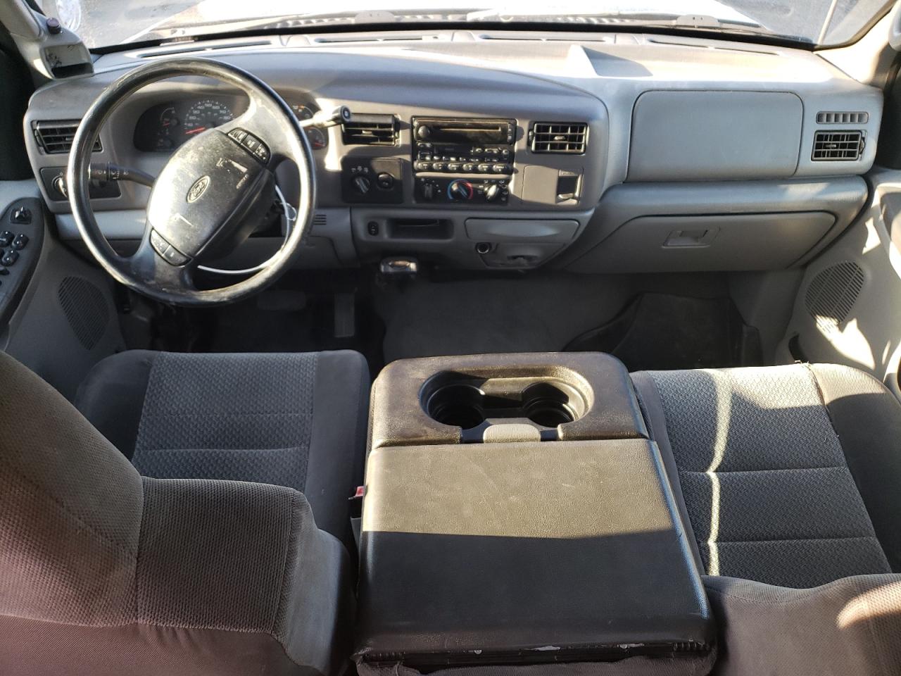 2002 Ford F350 - Image 8