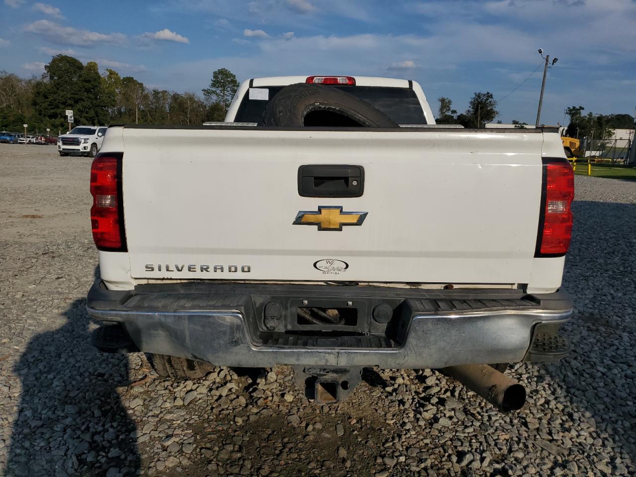 2017 Chevrolet Silverado - Image 6