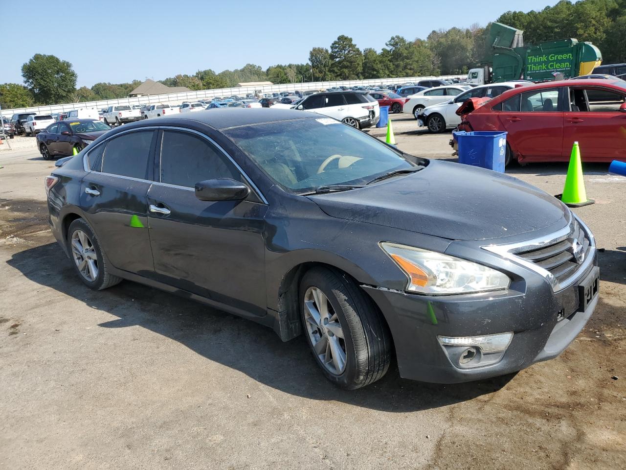2015 Nissan Altima - Image 4