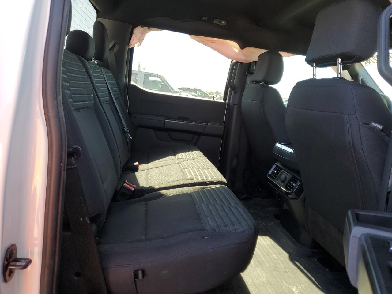 2023 Ford F-150 - Image 11