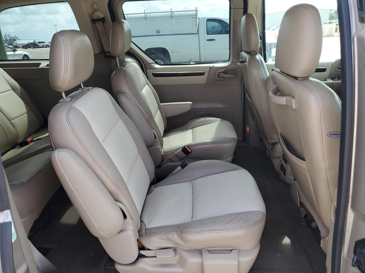 2003 Ford Windstar - Image 11