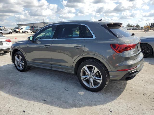 WA1DECF36L1077227 Audi Q3 PREMIUM 2