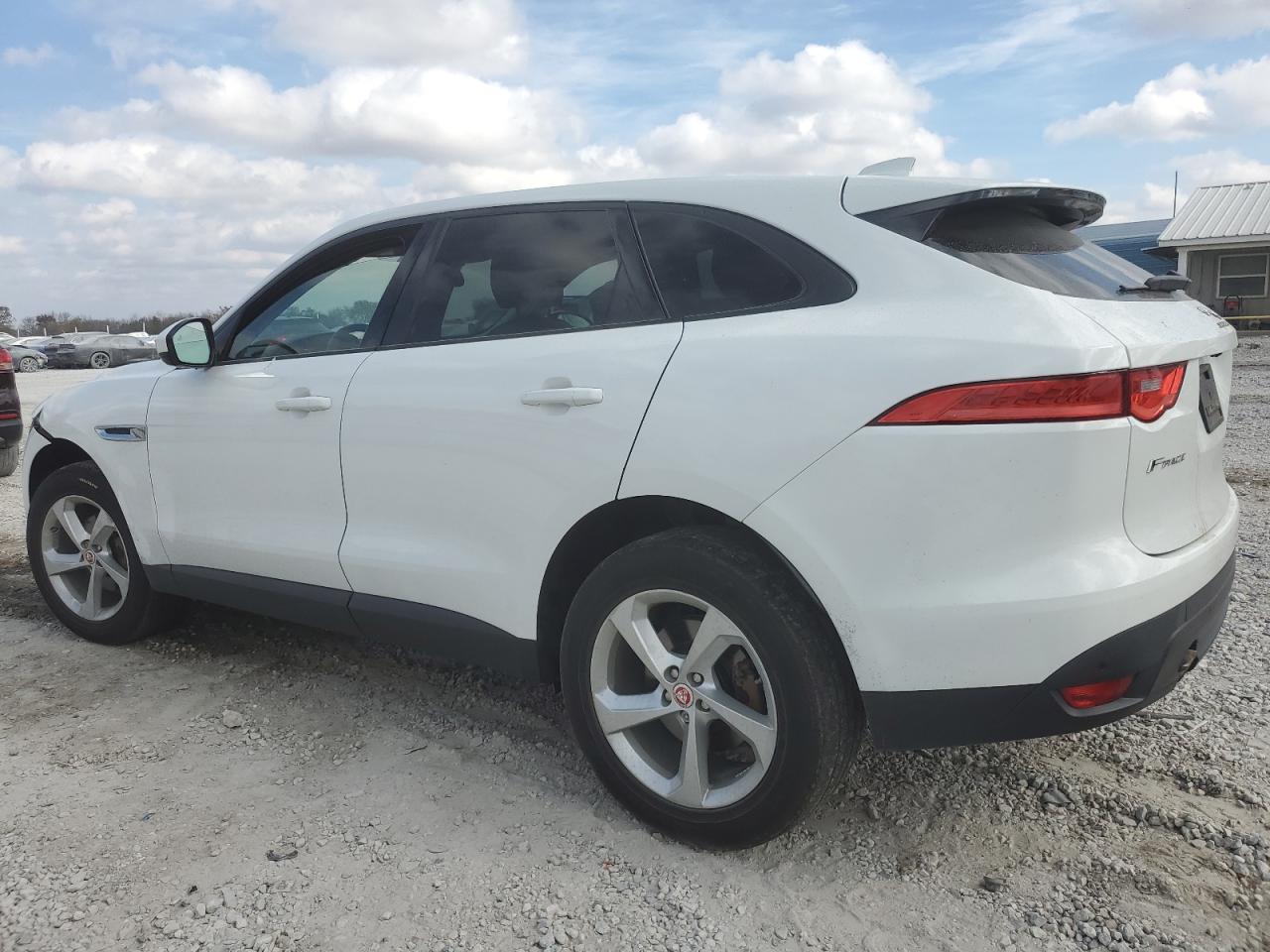 2018 Jaguar F-Pace - Image 2
