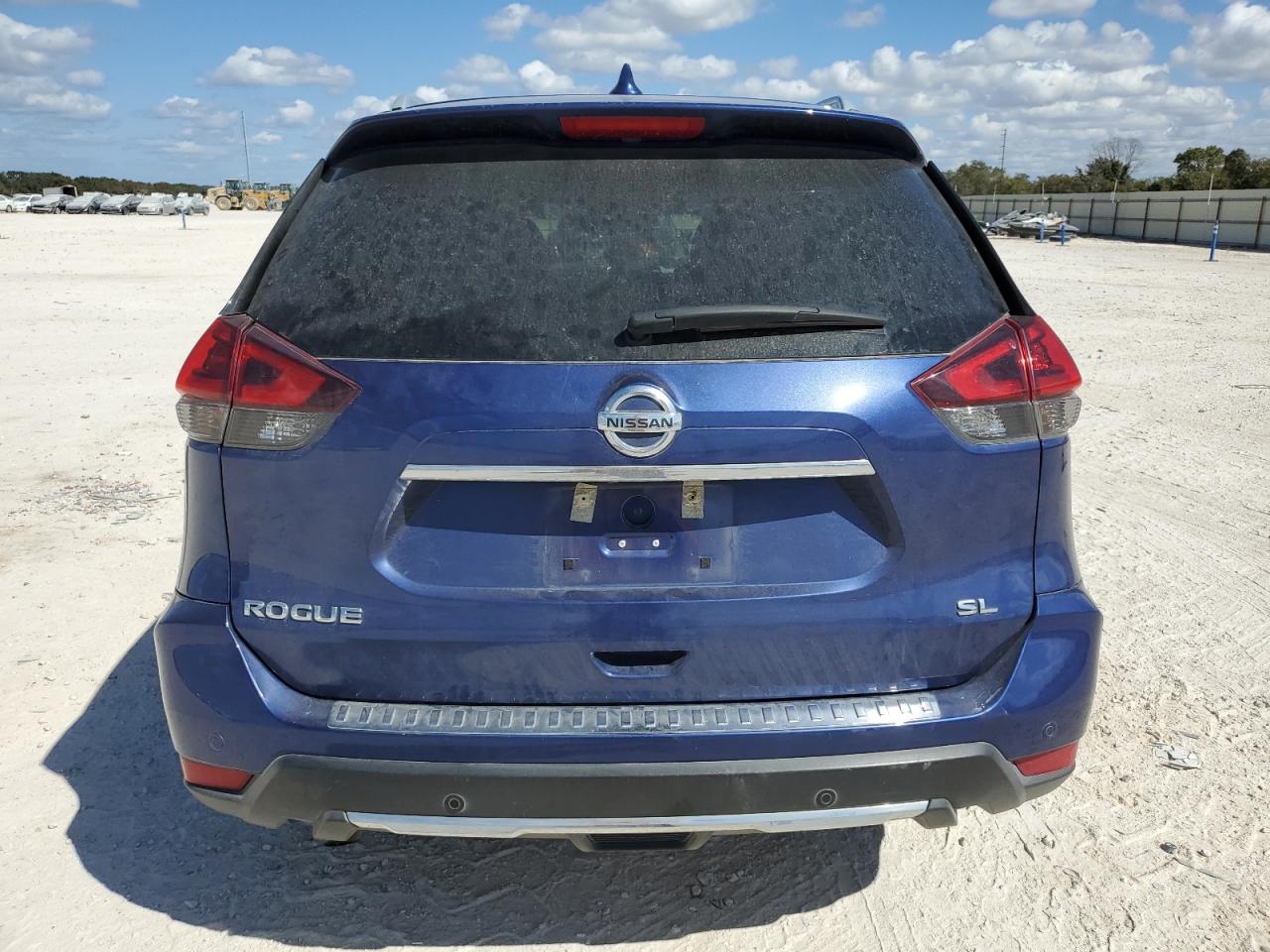 2019 Nissan Rogue - Image 6