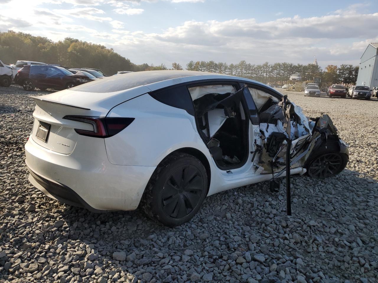 VIN 5YJ3E1EB1RF790289 2024 TESLA MODEL 3 no.3