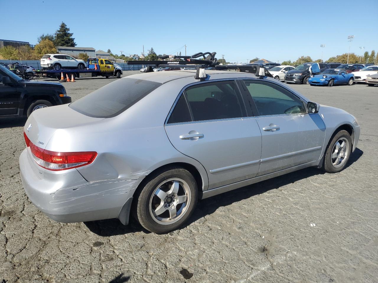2003 Honda Accord - Image 3