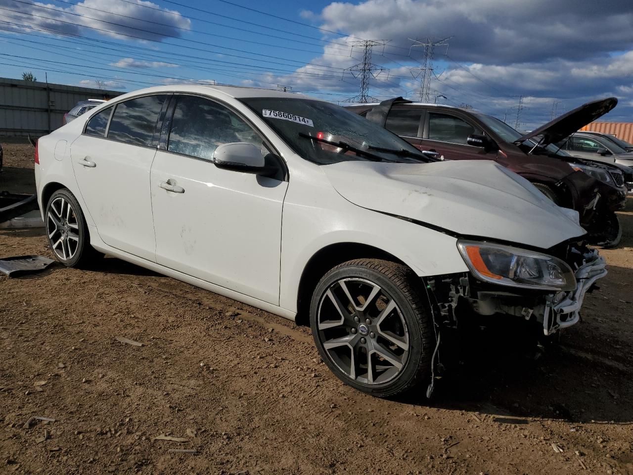 2017 Volvo S60 VIN: YV126MFL5H2436949 Lot: 75860914