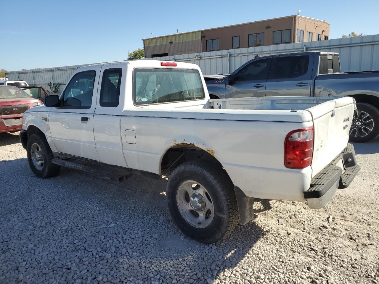2005 Ford Ranger - Image 2