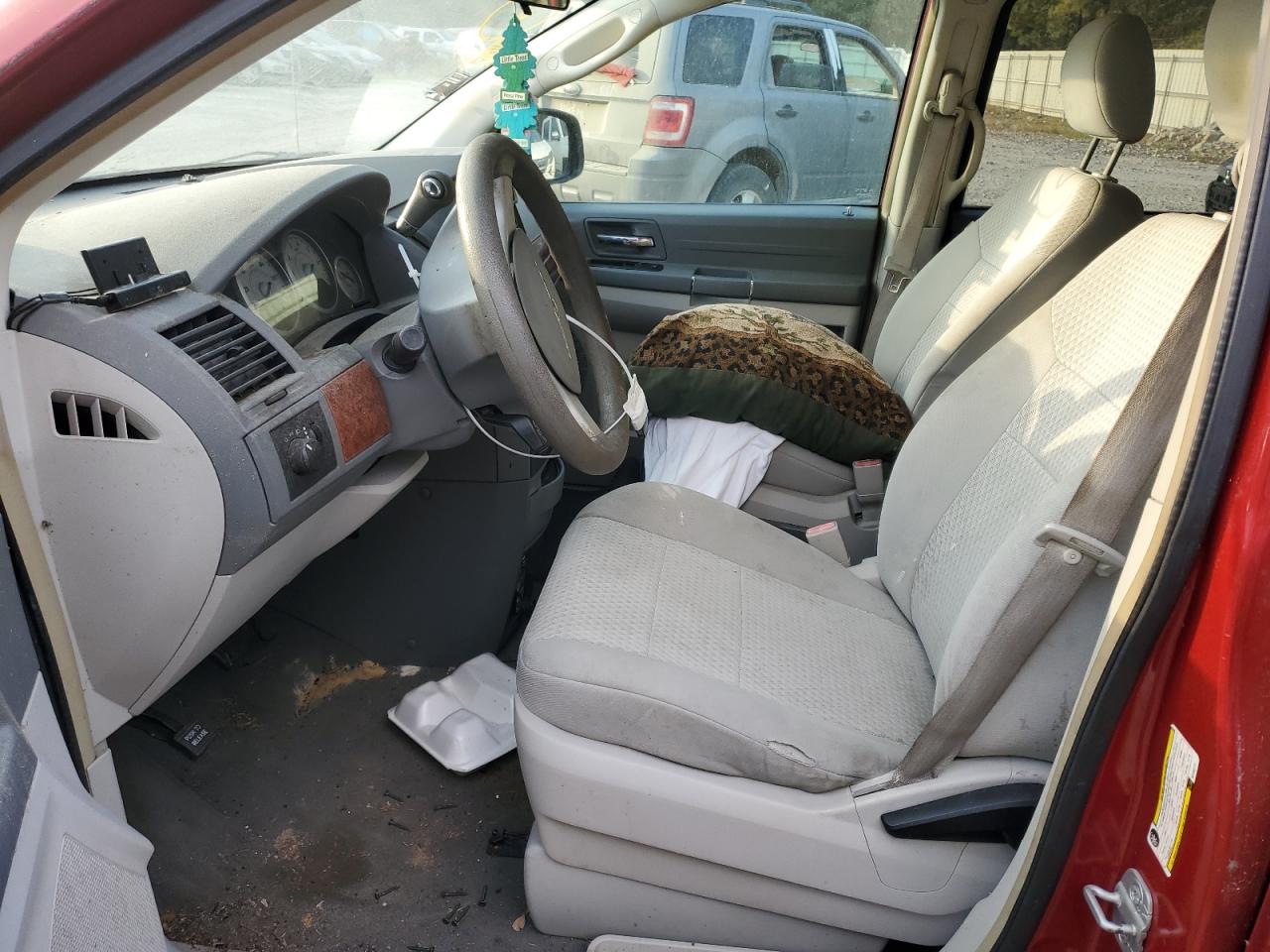 2008 Chrysler Town & Country Lx VIN: 2A8HR44H08R103171 Lot: 77841334