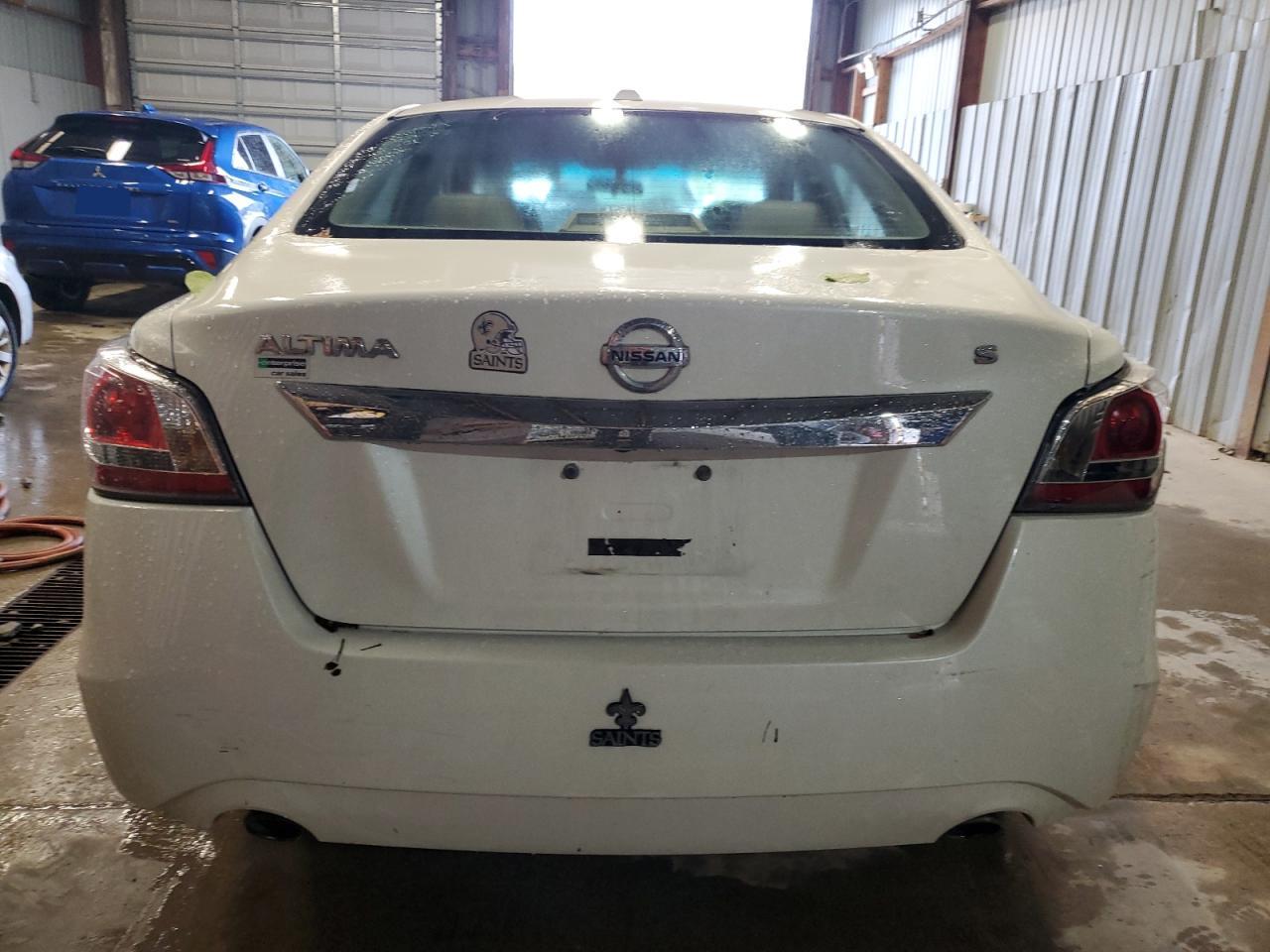 2015 Nissan Altima - Image 6